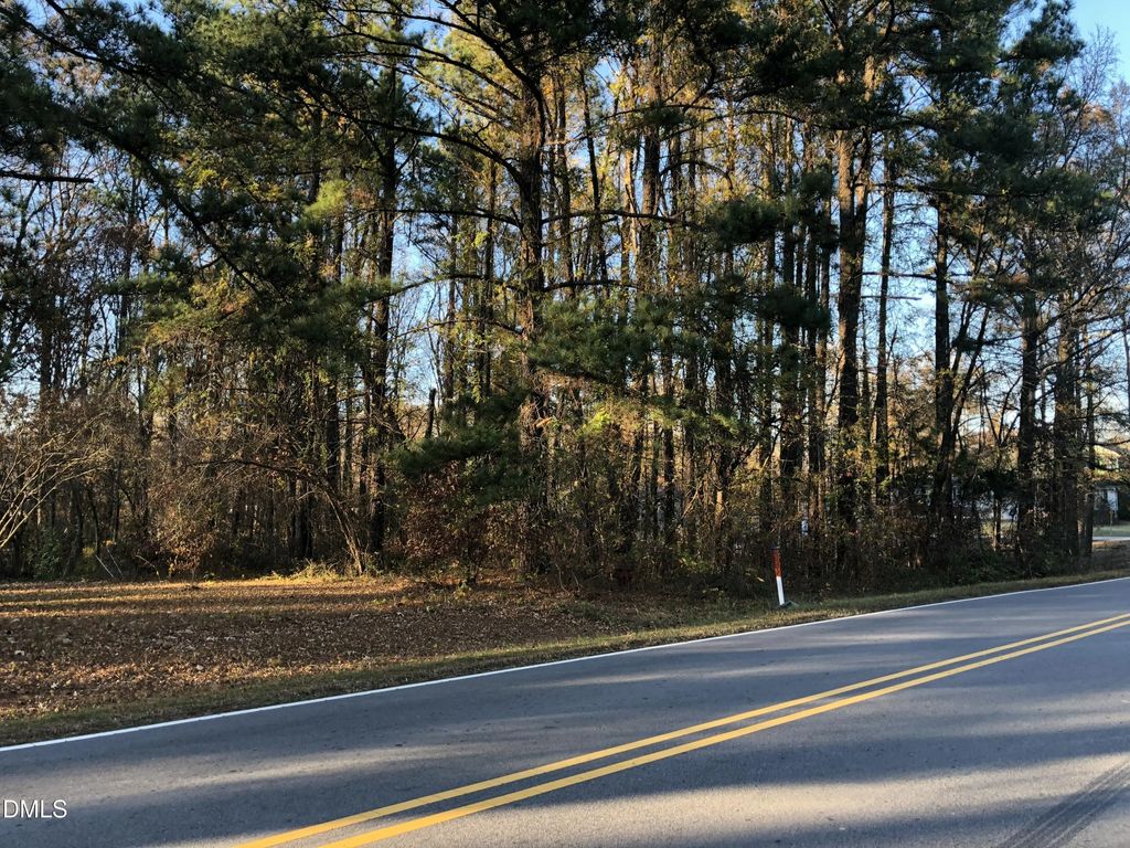 3927 Glenn Road, Durham