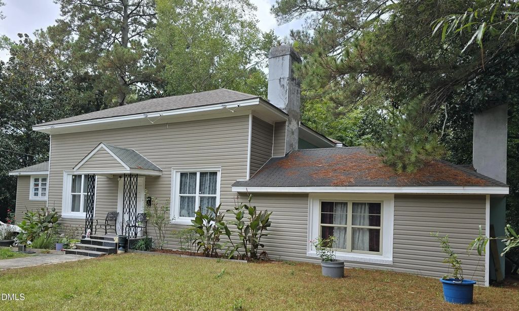 1014 N Independence Street, Kinston