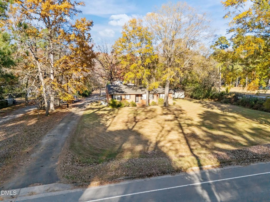 1100 W Main Street, Carrboro