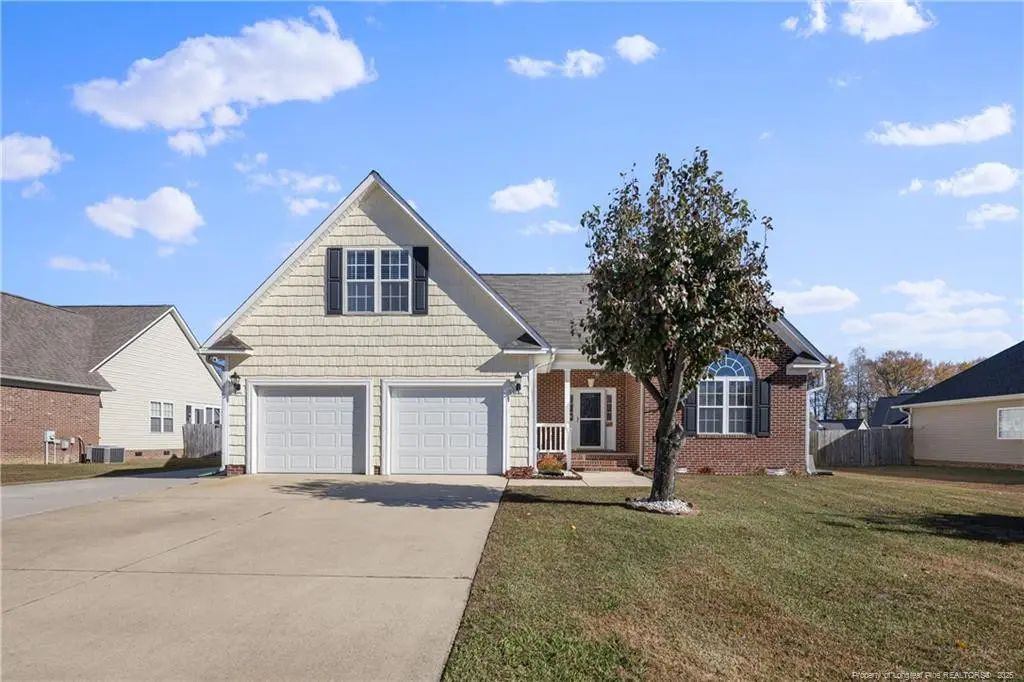 225 Hogart Street, Raeford