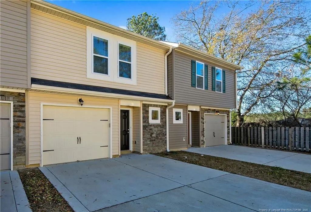 2622 Middle Branch Bend, Fayetteville