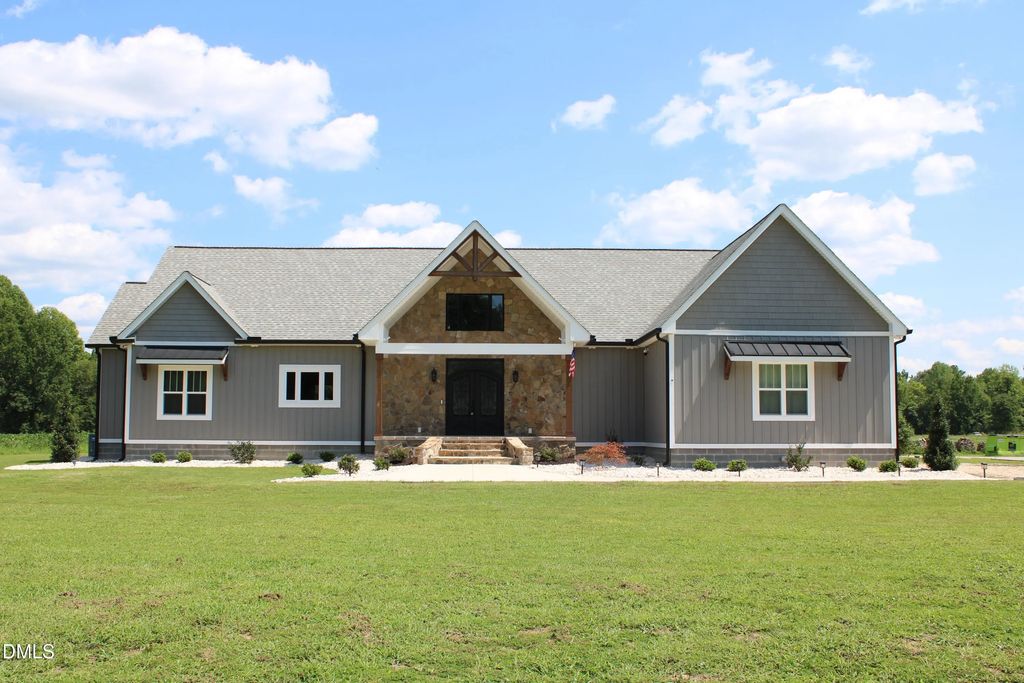 2715 Motts Way, Rocky Mount
