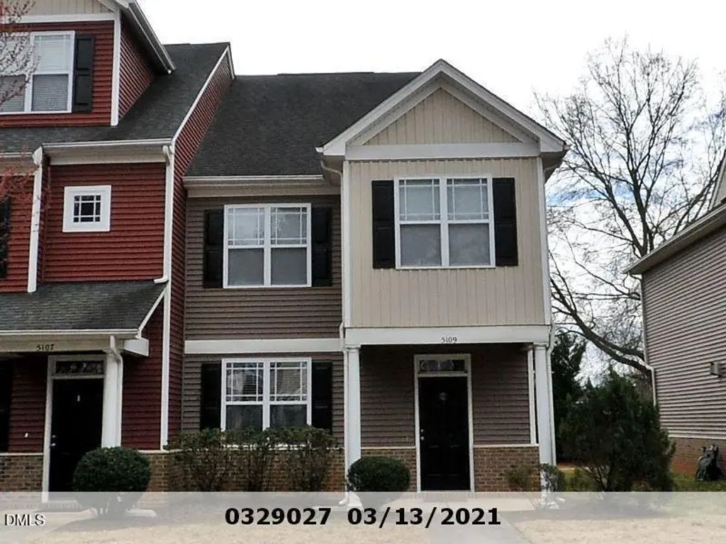 5109 Powell Townes Way, Raleigh