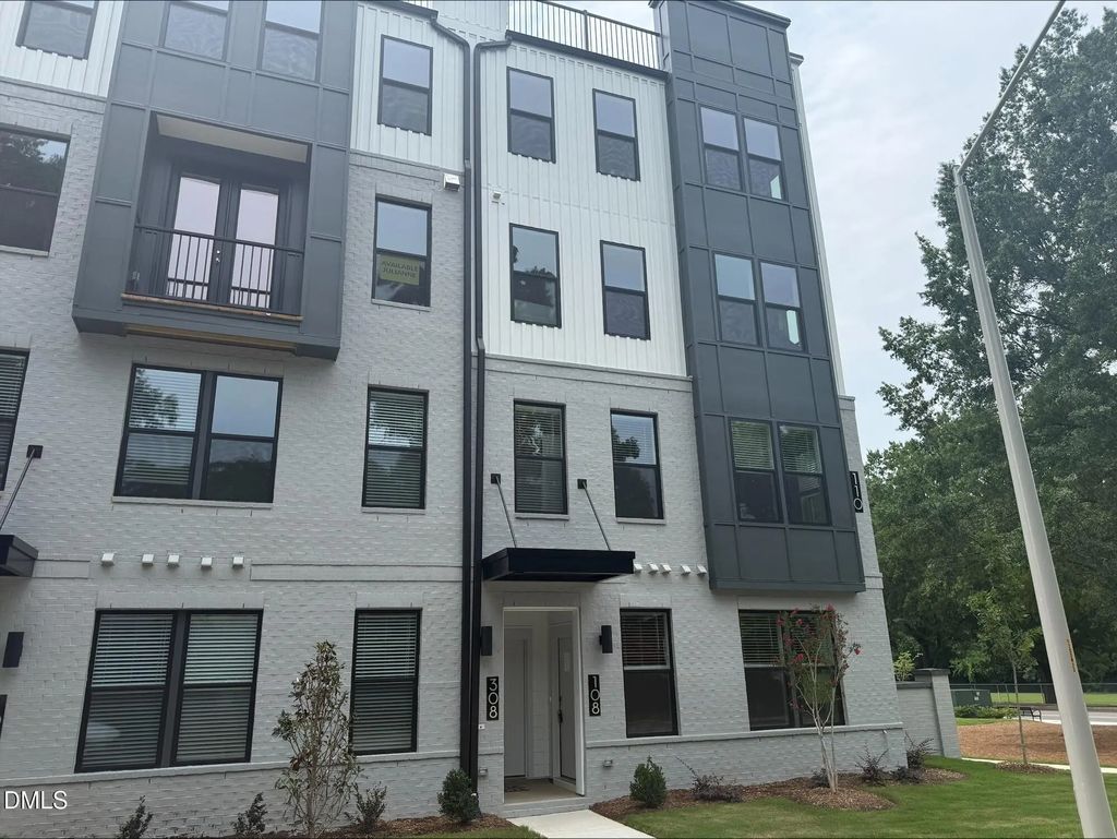 110 Byrum Street 108, Cary