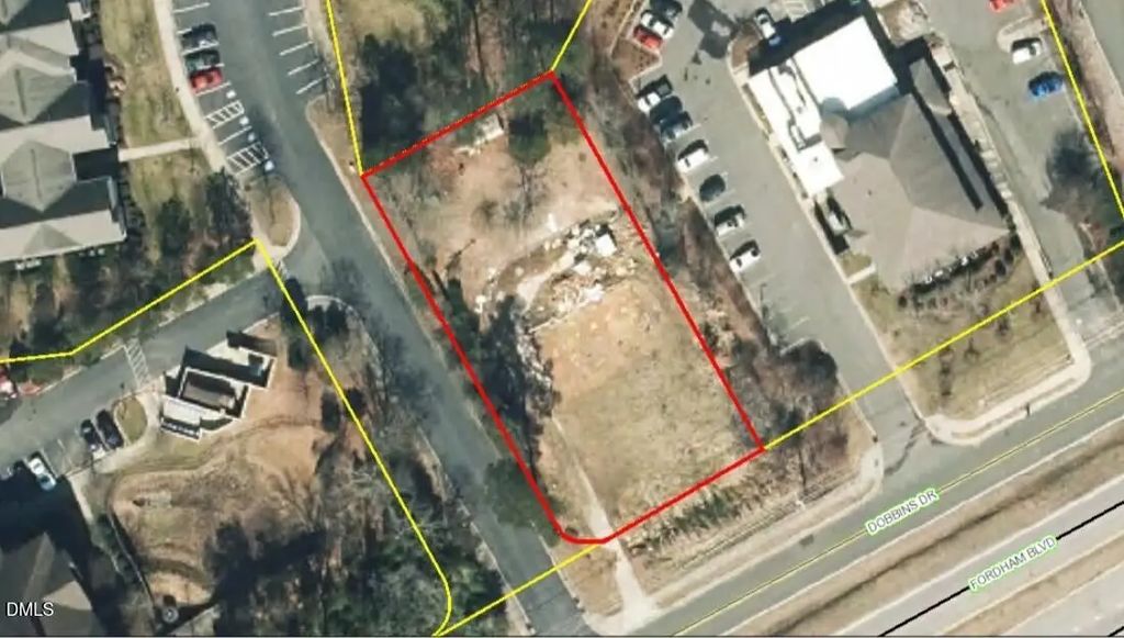 1751 Dobbins, Chapel Hill
