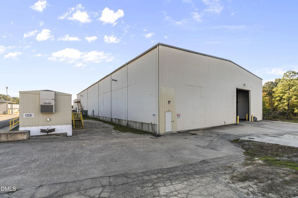 1209 W Market Street 1235-h, Smithfield