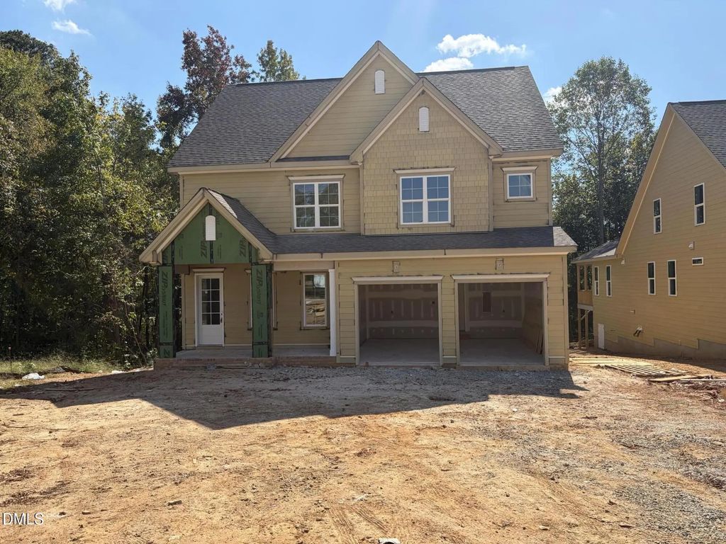 737 W Holly Springs Road, Holly Springs