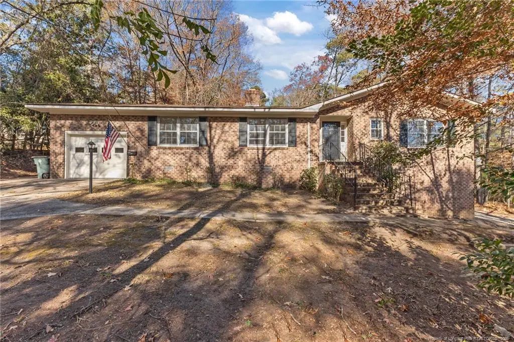 413 & 417 Sherman Drive, Fayetteville