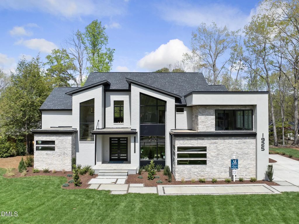 1925 Hunting Ridge Road, Raleigh