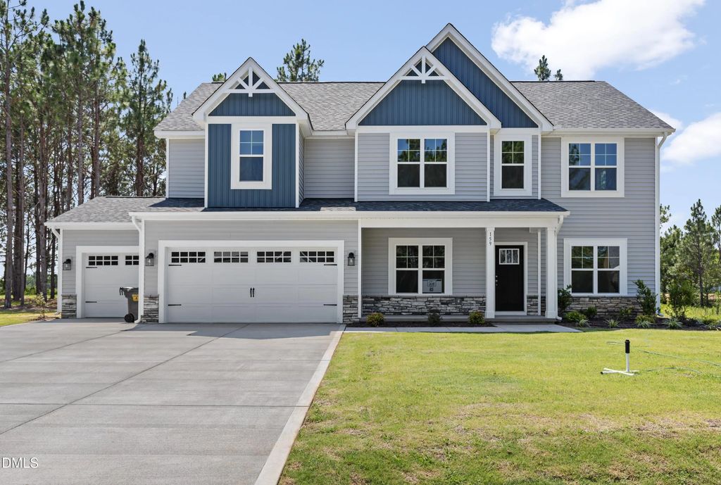 159 N Rabbit Run Drive, Smithfield