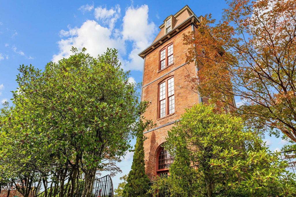 807 W Trinity Avenue Apt 153, Durham