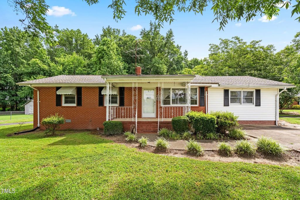 207 Wendell Road, Wendell