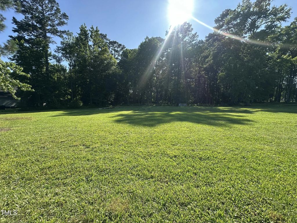 26 Phillips Road, Selma