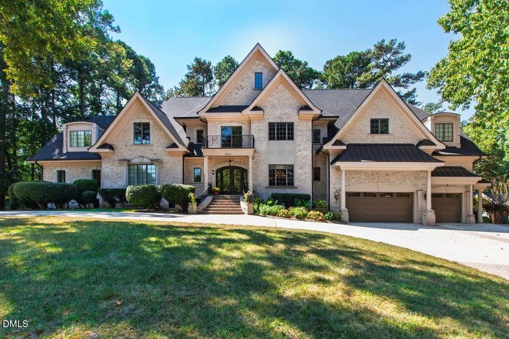 302 Annandale Drive, Cary