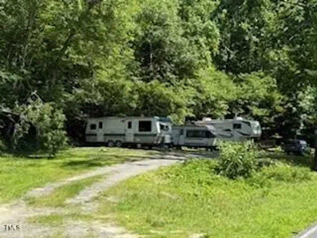 6176 Vein Mountain Road, Nebo