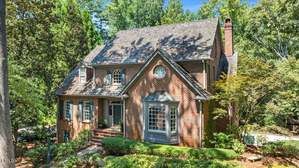 512 Hertford Street, Raleigh