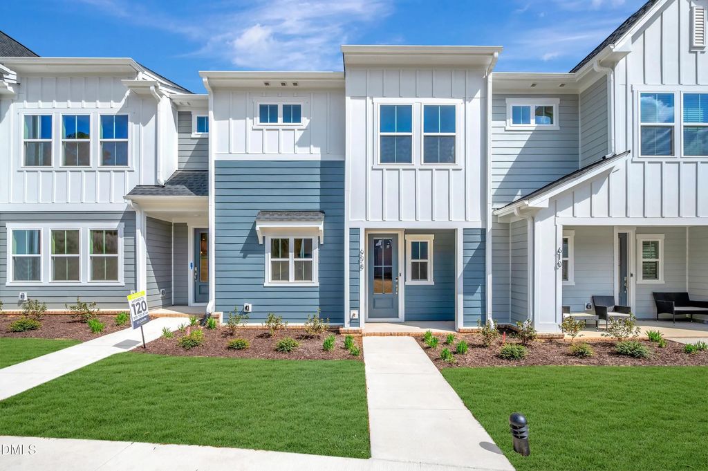 608 Brackenberry Alley, Wake Forest