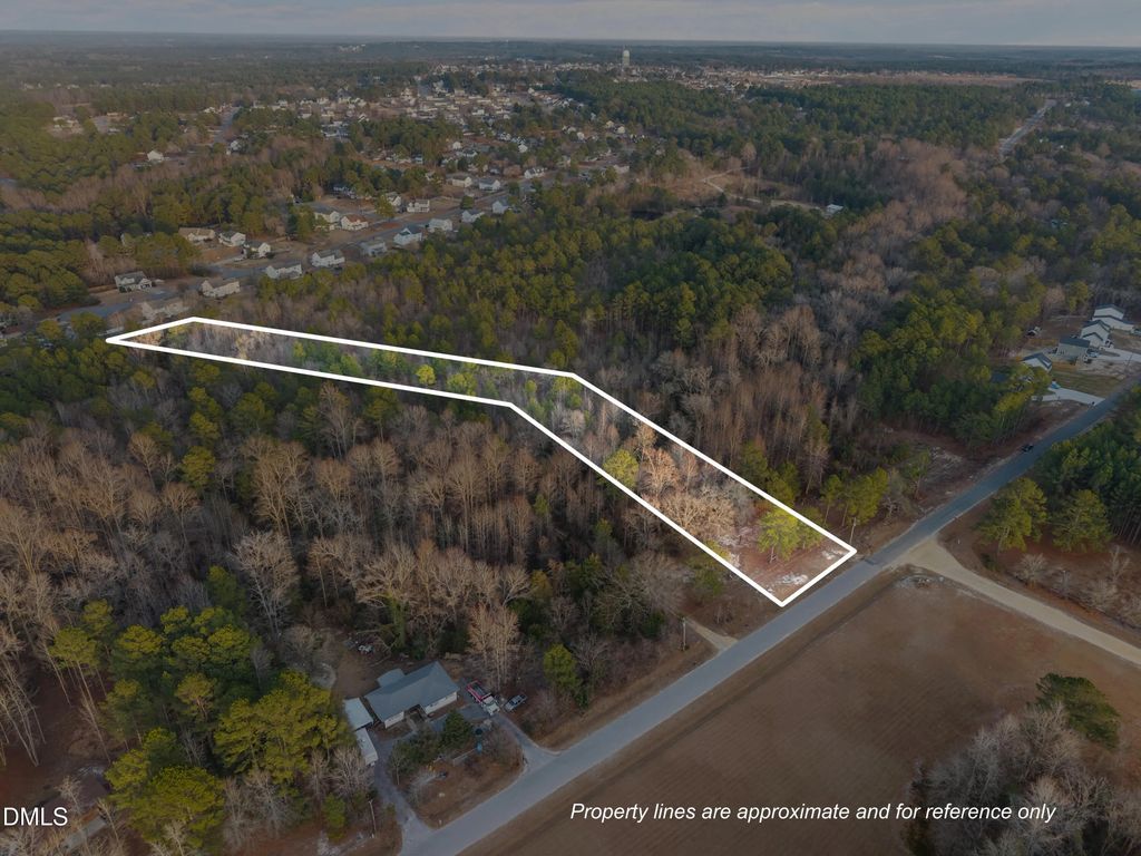 922 Roberts Road, Sanford