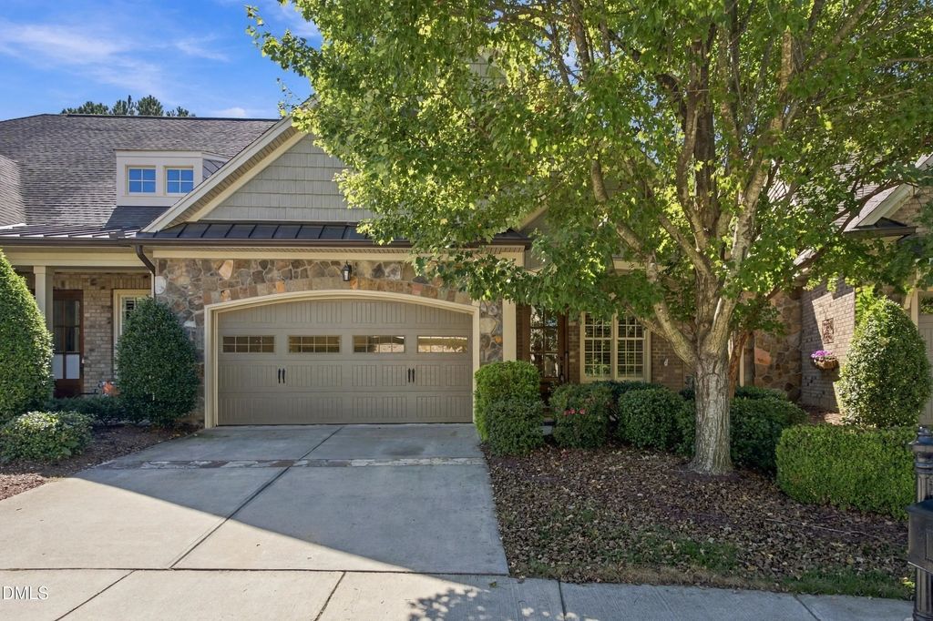 3813 Cottage Rose Lane, Raleigh