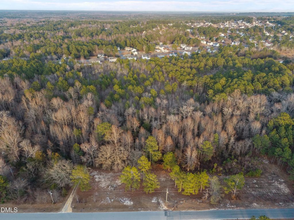 882 Roberts Road, Sanford