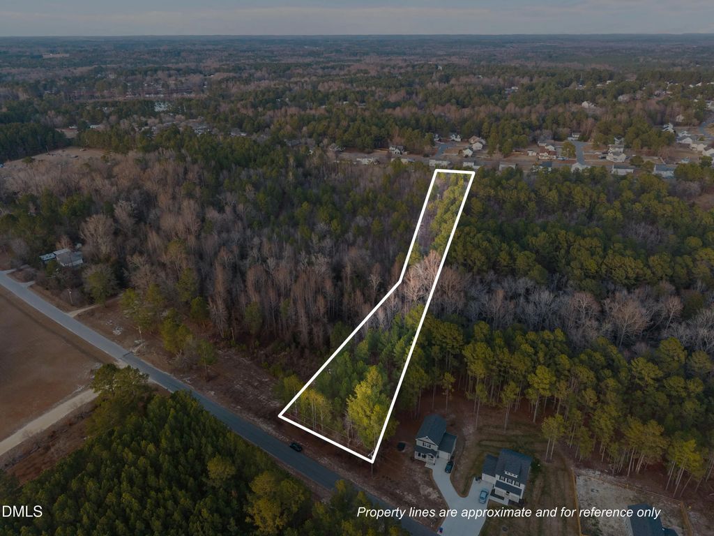 842 Roberts Road, Sanford