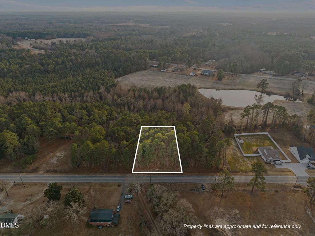 8407 Old Us Hwy 421, Lillington