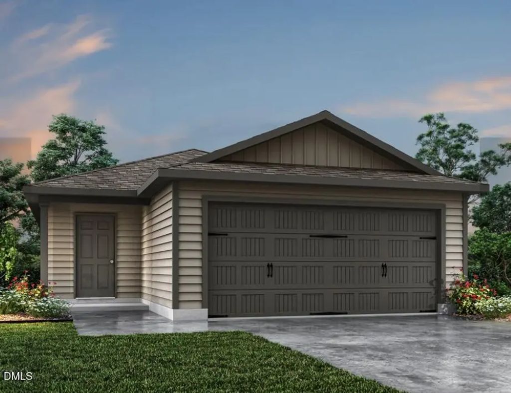 88 Lillian Court, Roxboro