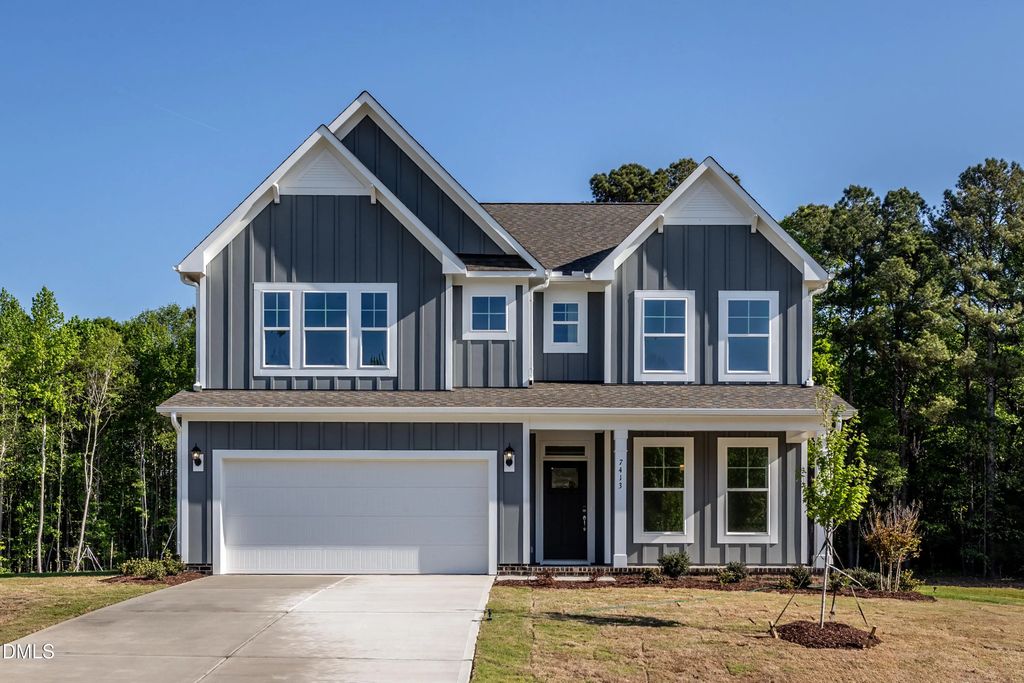 7413 Lone Silo Lane, Wendell