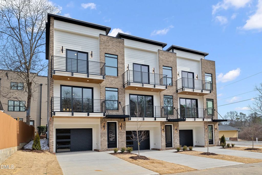 219 S West Street, Fuquay Varina