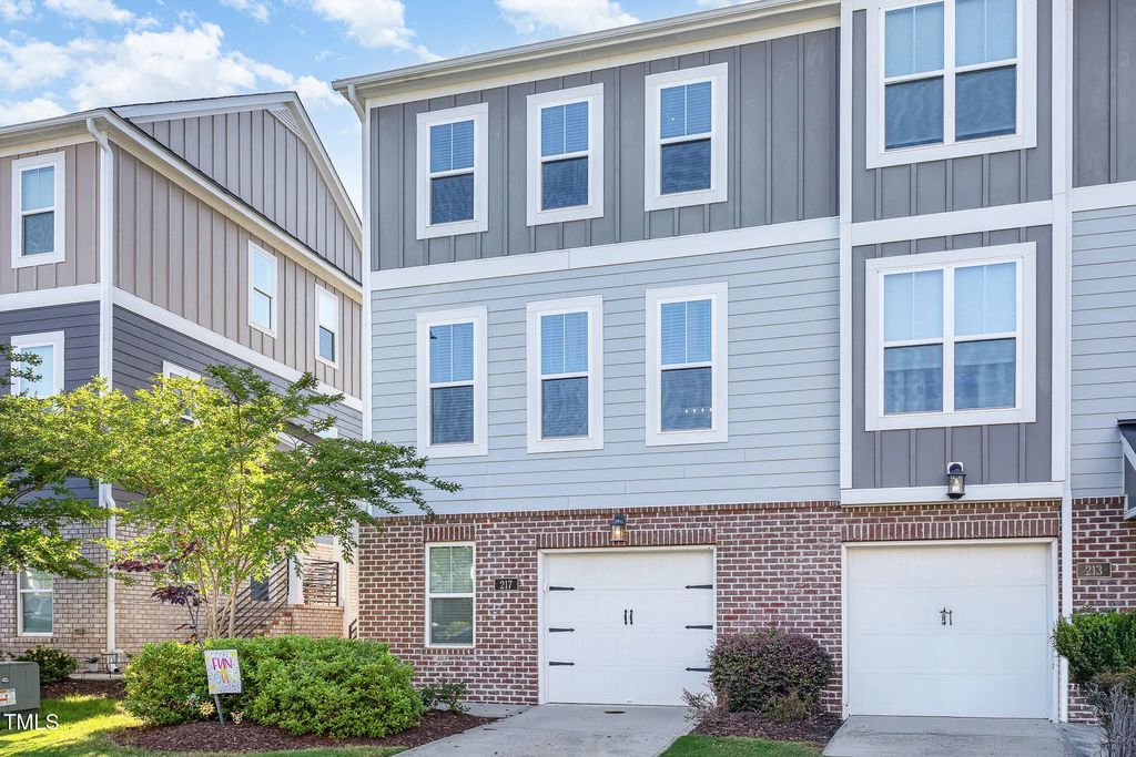 217 Jones Hill Road, Holly Springs