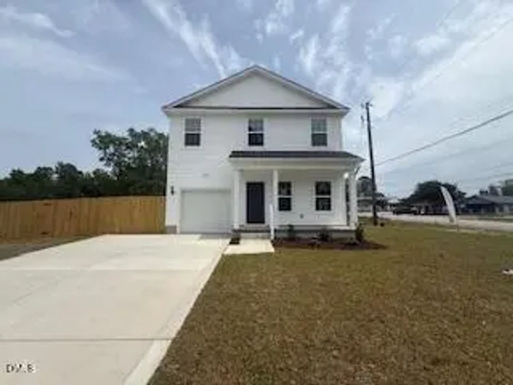 22 Stout Landing, Dunn
