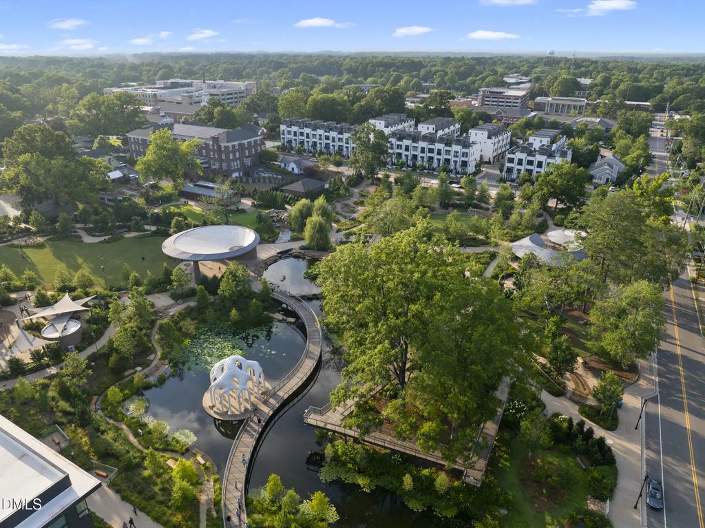 321 Waldo Street, Cary