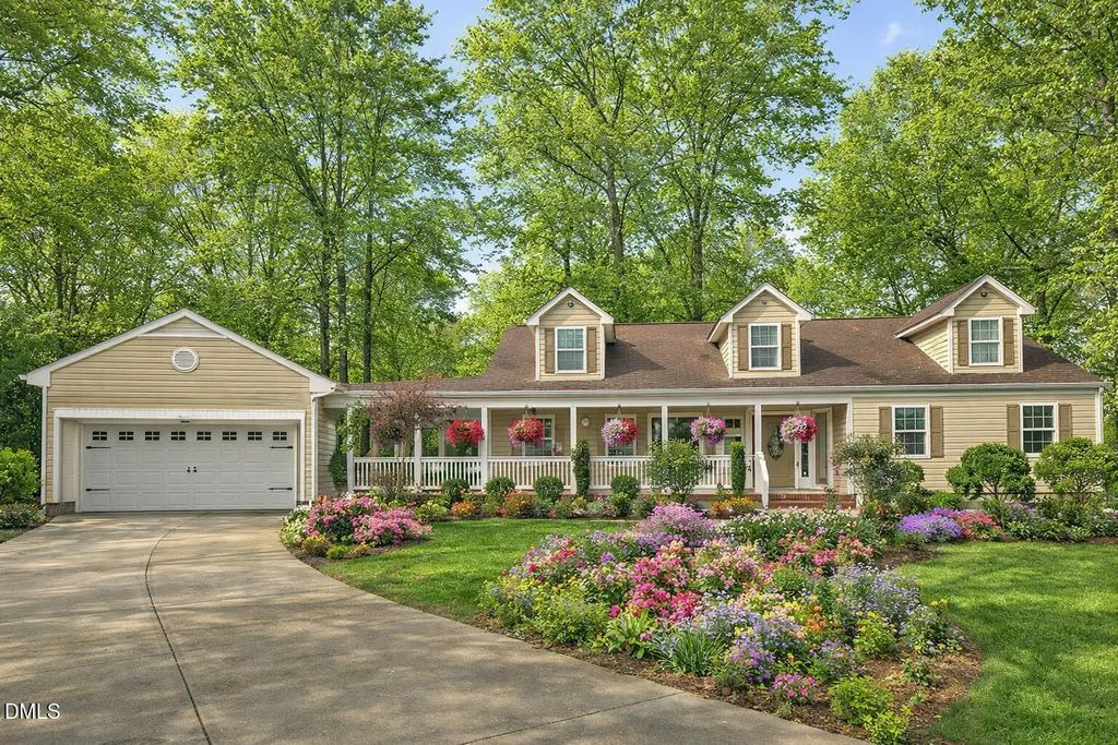 808 Christopher Road, Chapel Hill