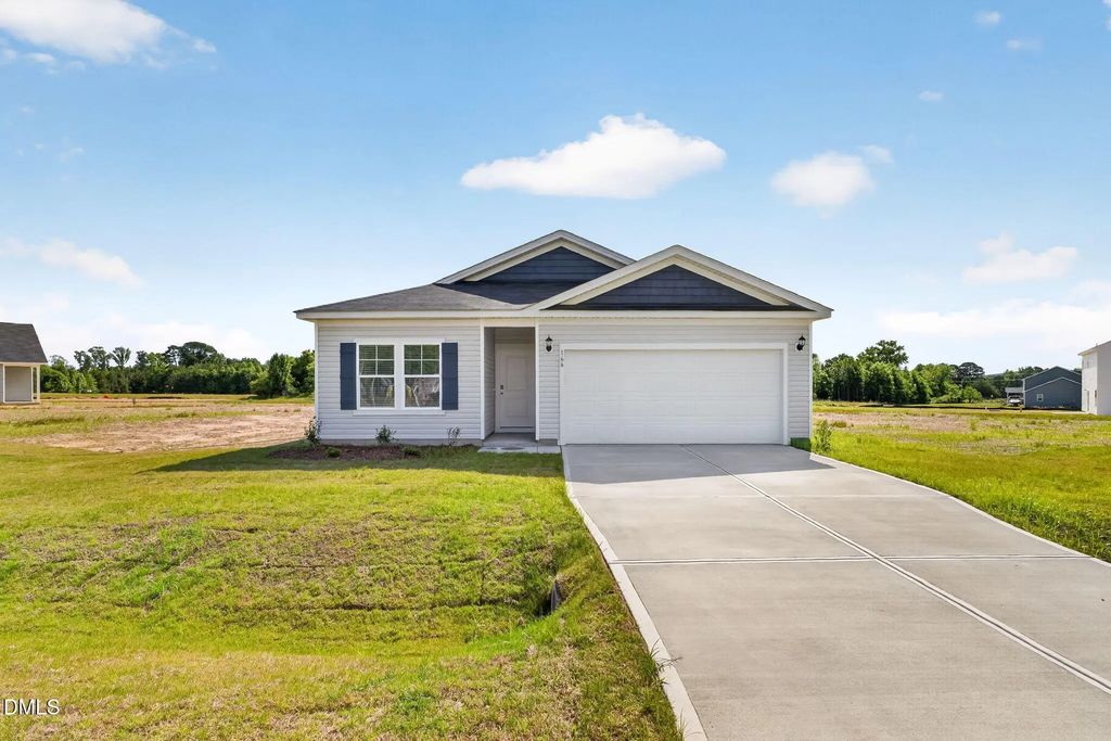 166 Shiloh Woods Circle, Smithfield