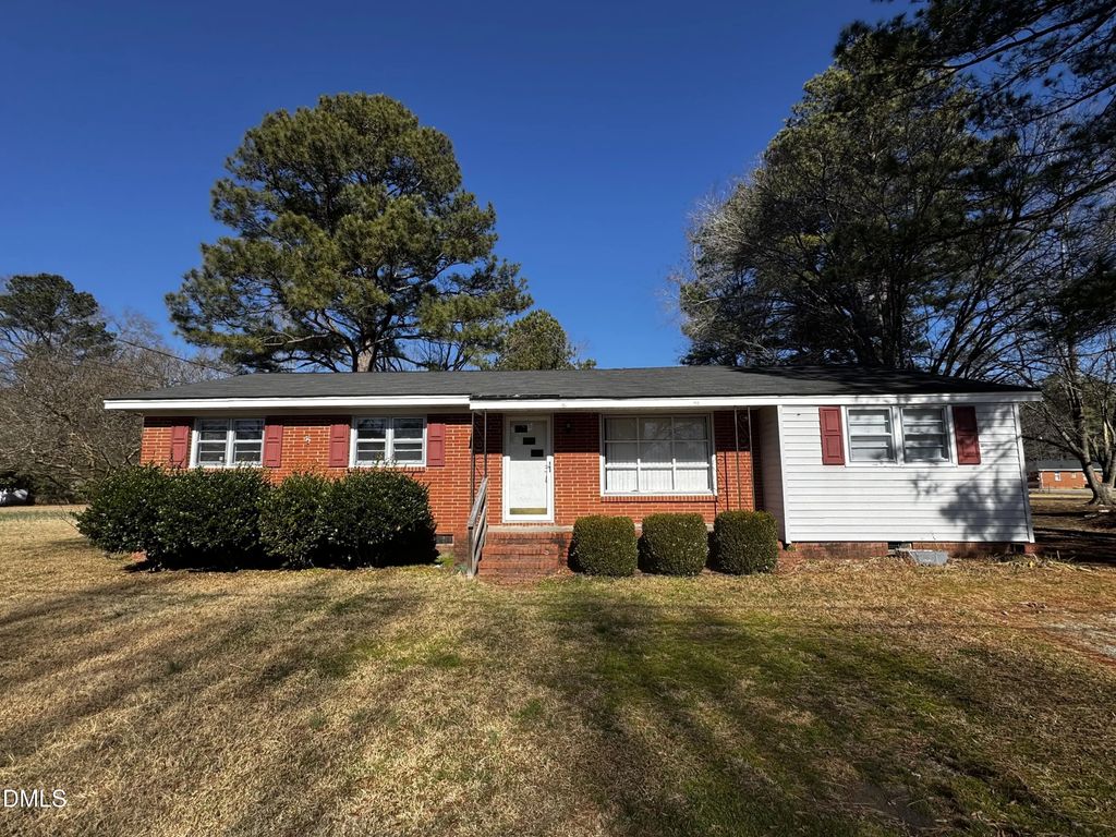 102 Hartley Drive, Smithfield