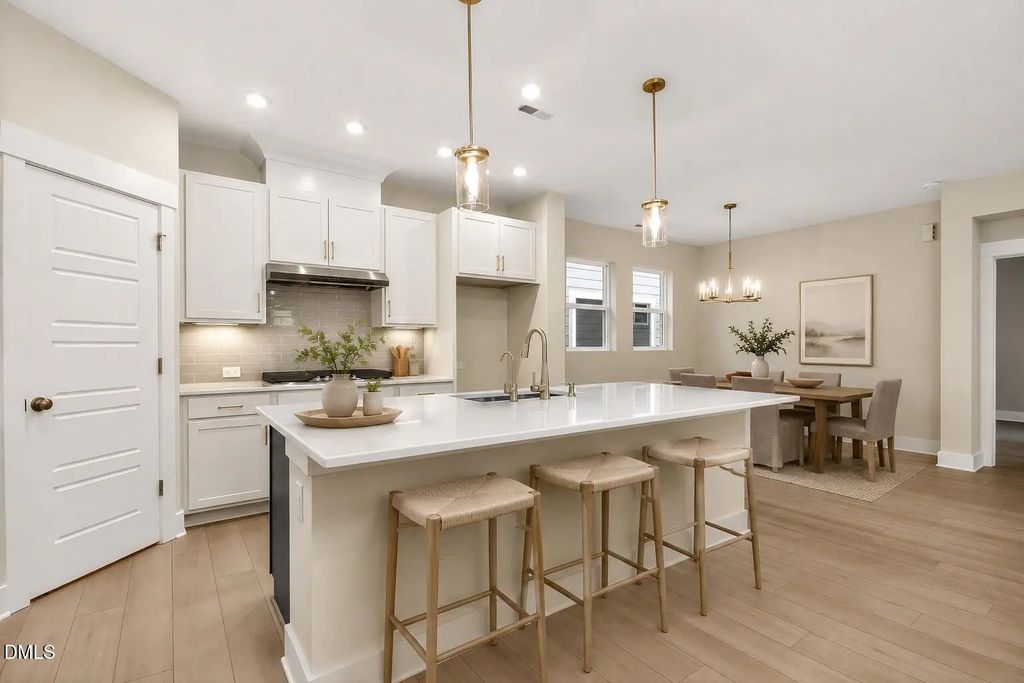 422 North Village Parkway, Pittsboro