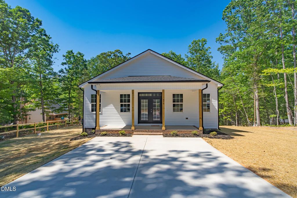 629 Natchez Trace, Fuquay Varina