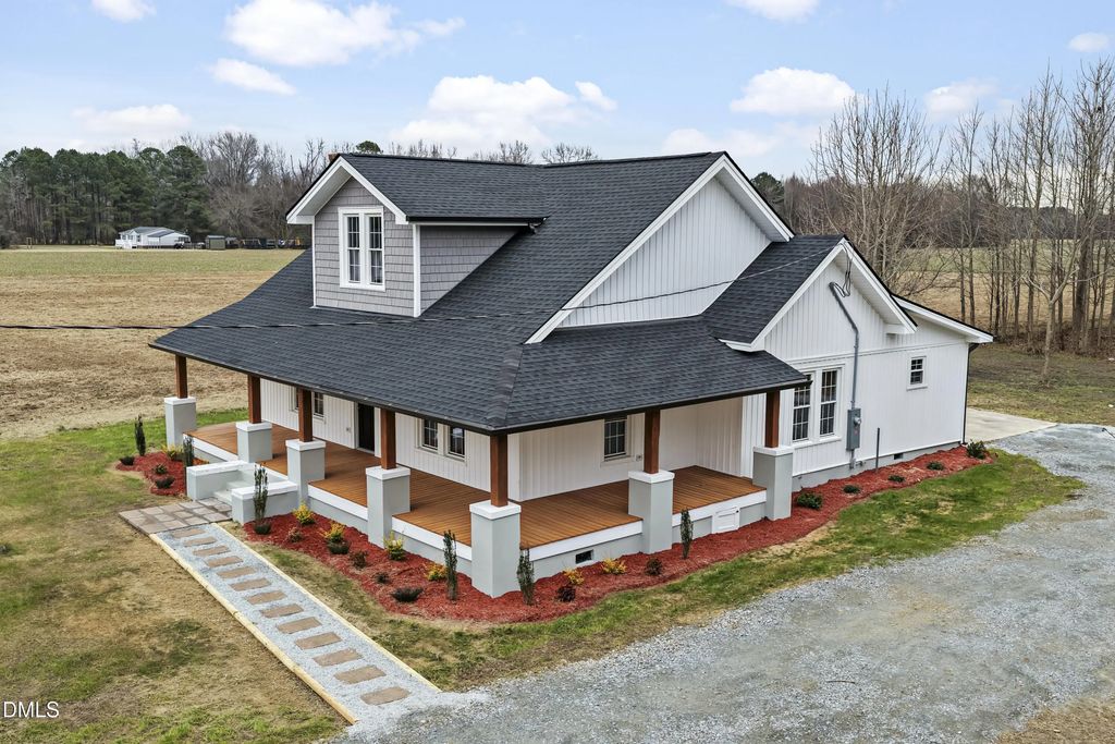 1222 Brinkley Road, Dunn