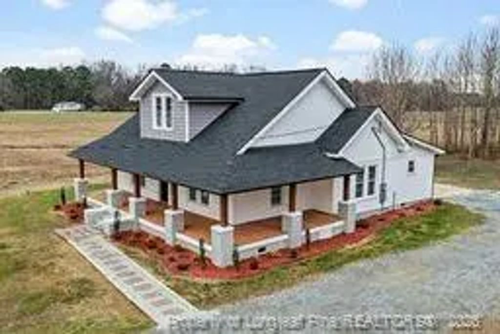 1222 Brinkley Road, Dunn
