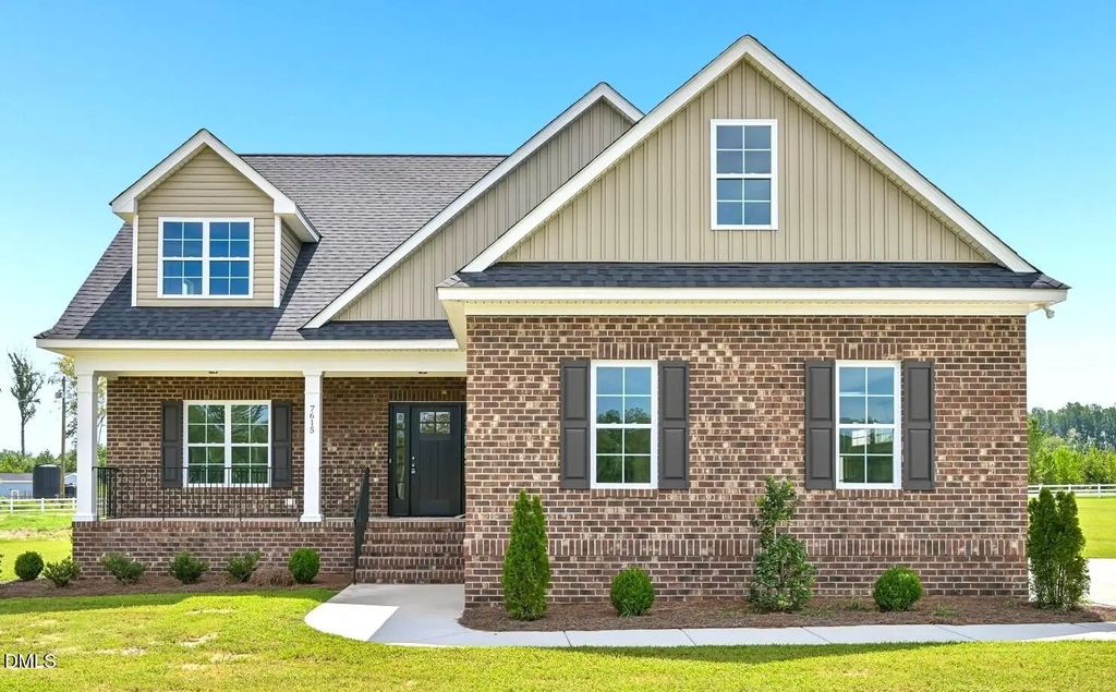 7615 Sweetwater Drive, Nashville