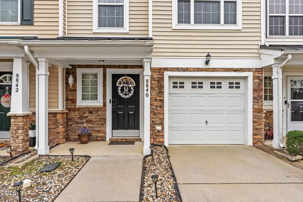 8840 Thornton Town Place, Raleigh