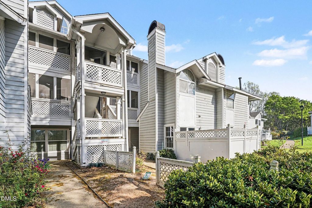 3806 Grey Harbor Drive 204, Raleigh