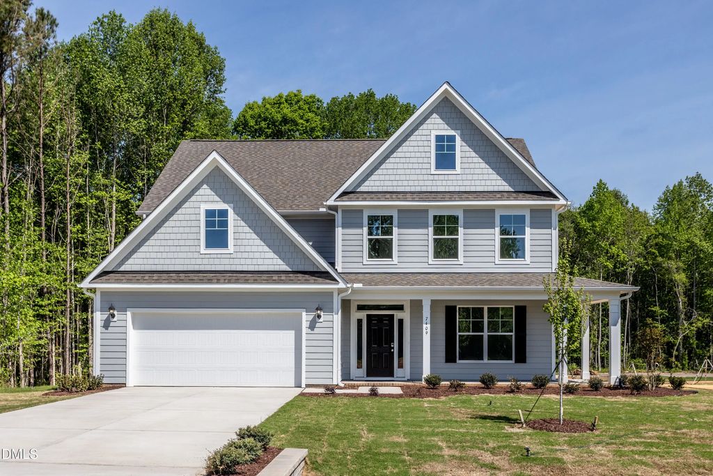 7409 Lone Silo Lane, Wendell