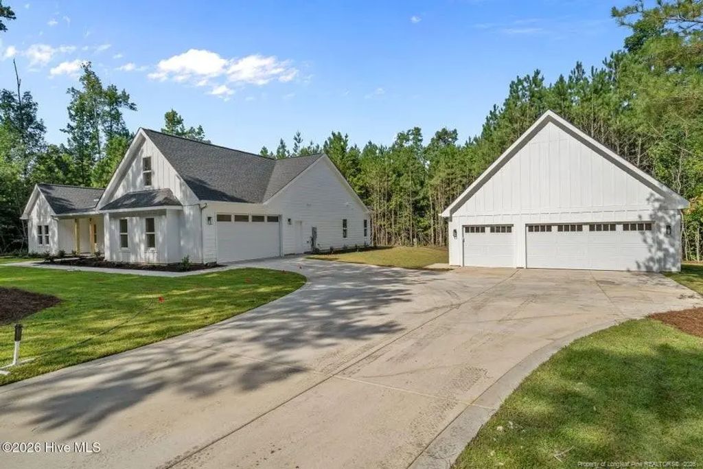 2727 Us 1 Highway, Vass