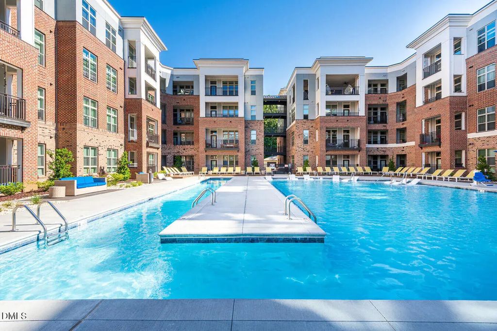600 Carraway Crossing B1, Chapel Hill