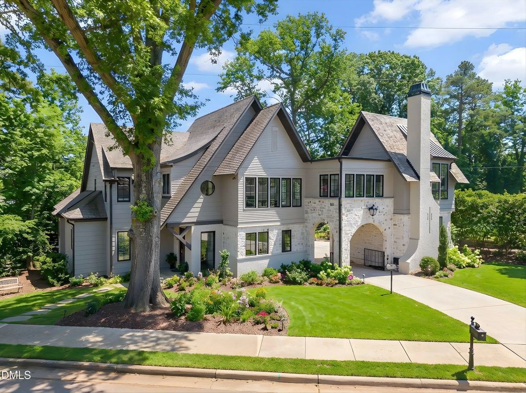 906 Brooks Avenue, Raleigh