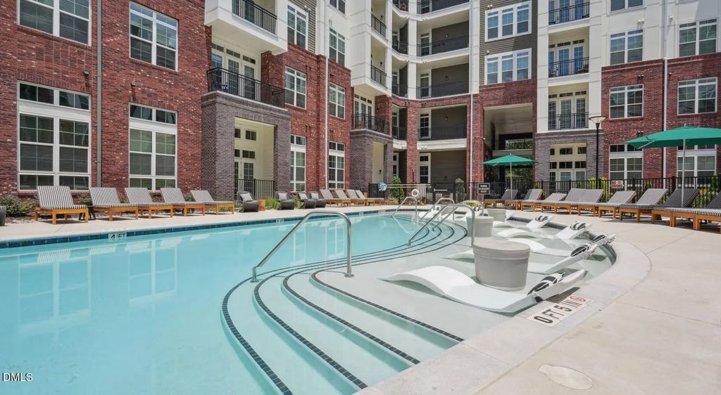 625 S Elliott Road B2l, Chapel Hill