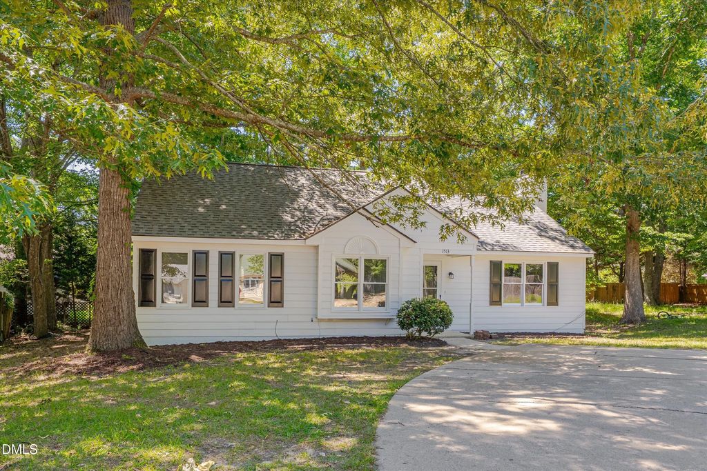 1513 Laverton Court, Fuquay Varina
