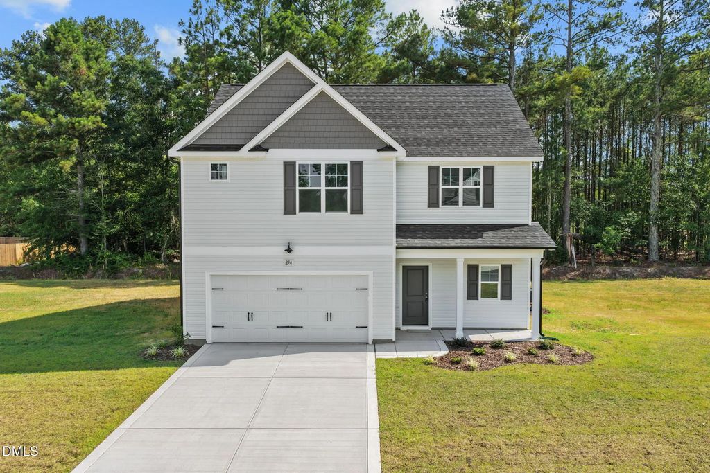 254 Traveller Way, Raeford