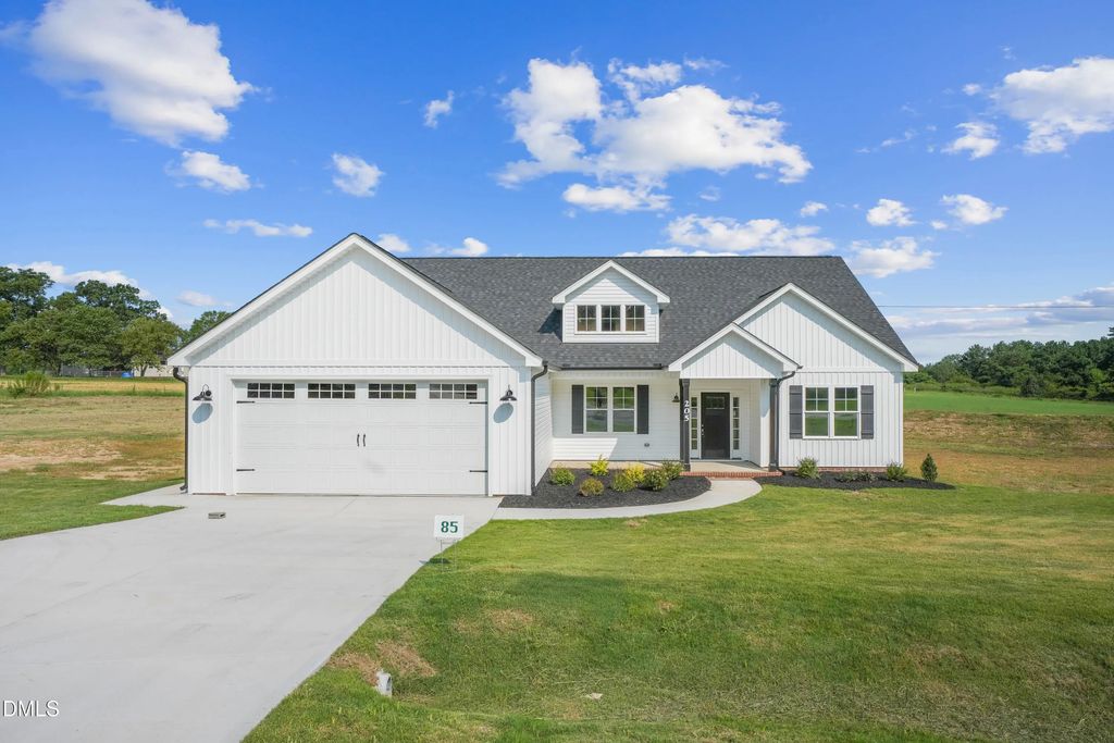 205 N Rabbit Run Drive, Smithfield